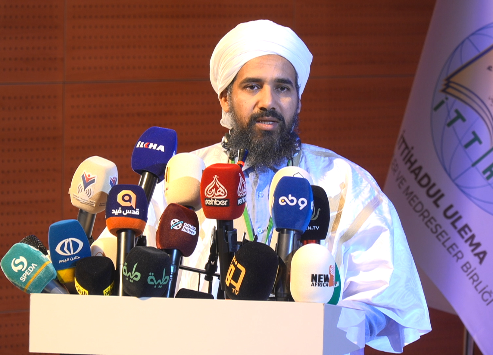 Ahmed Şankıti: Ateizme Karşı Akideyi Güçlendirmeliyiz